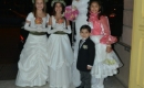 A noiva Leonara com os pajens Roberta, Maria Fernanda, Marcela e Eduardo Cartana 