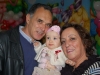 Luiza com os avós paternos Vitor e Eliane Morales  