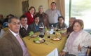À mesa, Clovis, Ronei, Marcia, Glacy, Jorge, Maria e Ana com representantes da diretoria da Sian