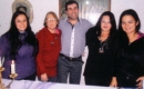 Liz Cruz, Catarina, Valdoir, Neuza e Carol Bueno