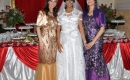 La bella novia junto a su cuñada Lemia y su hermana Muna 
