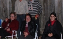 Sentadas: a mãe do aniversariante, Emilia, a irmã Solange e a amiga Claudia. Em pé: Bento  Carrasco e o filho Maurício