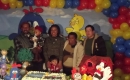 Luis Francisco com os pais, a dinda Ornete, Juan, e o pequenino Pablo Escobar 