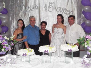 Os tios e primos Florêncio e Regina, Fernanda e Adriano
