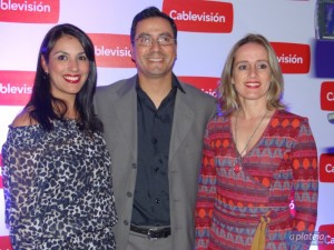 El trío de atención al público ( iqz a der) Lisbeth Tapia, Danilo Pérez y Mariela De La Rosa