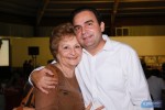 Julio con su mamá Mabel celebrando sus 70 años